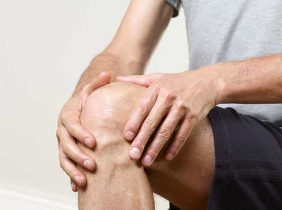 πόνος στην αρθροπάθεια του γόνατος